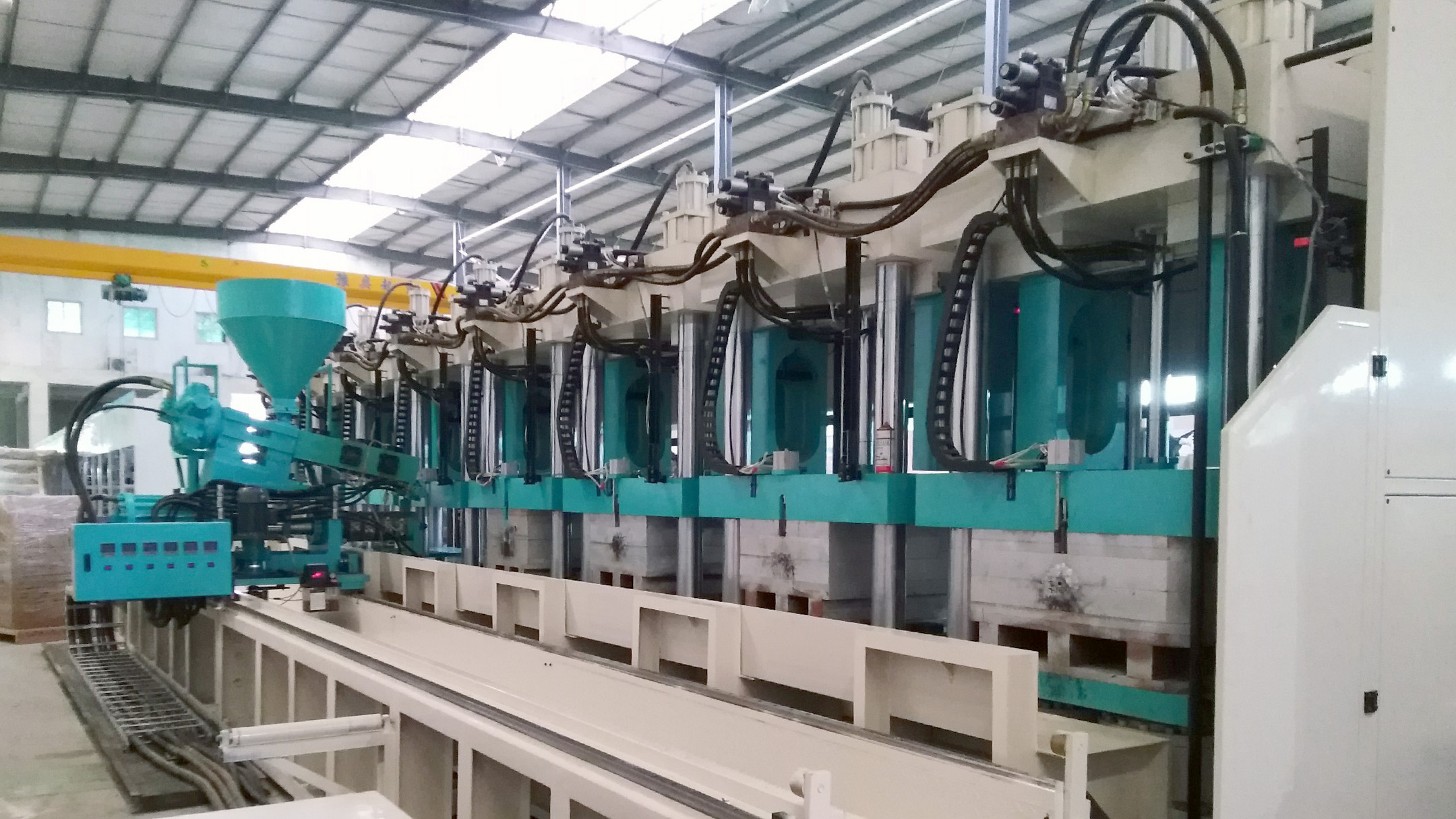 Best Large Tire Injection Molding Machine Shoe Making Equipment At Site Supplier