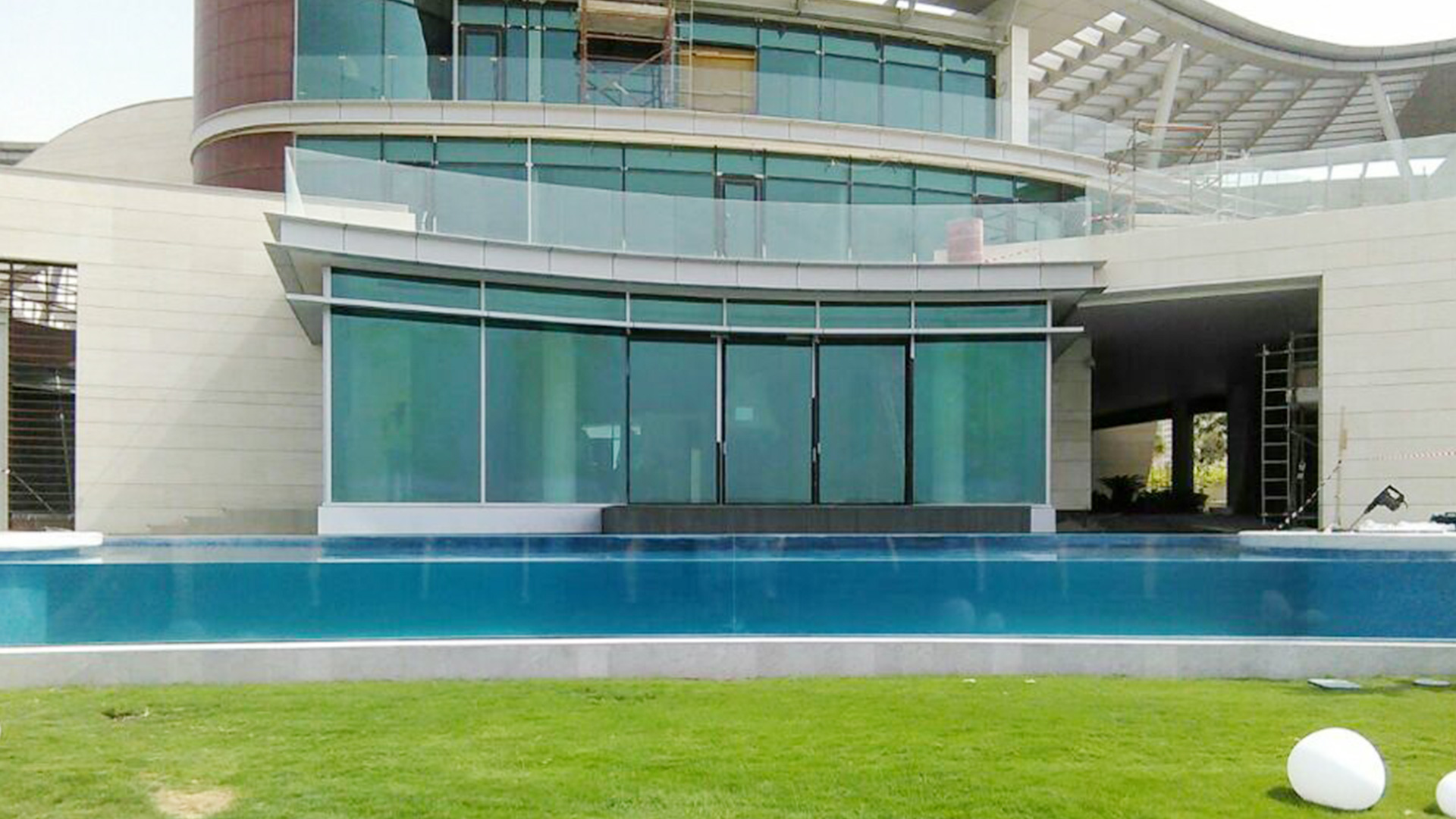 Acrylic Swimming Pool